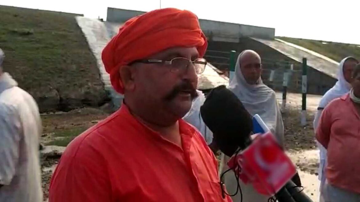 जी हुजूर ! आखिर कब तक होगी न्याय, "भ्रष्ट जांच अधिकारी" के चक्कर में फसा टोडरपुर गांव