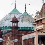 Agra Idgah Namaz: आगरा की ईदगाह मस्जिद पर भी आज 7.00 बजे ईद उल फितर की नमाज अता की गई
