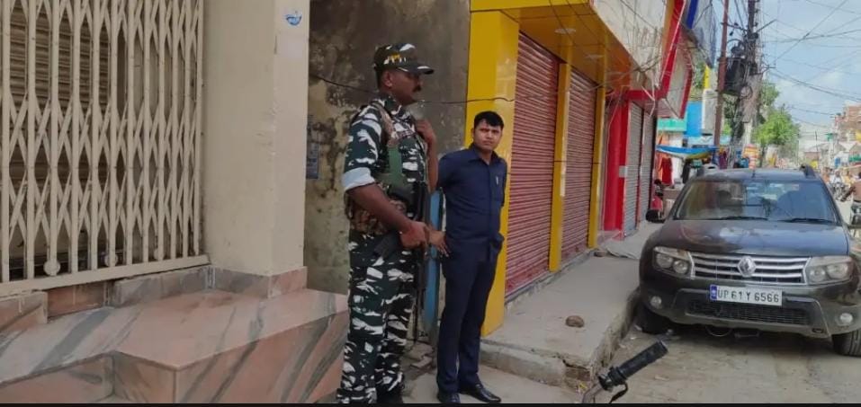 बाहुबली विधायक मुख्तार अंसारी के घर ईडी का छापा