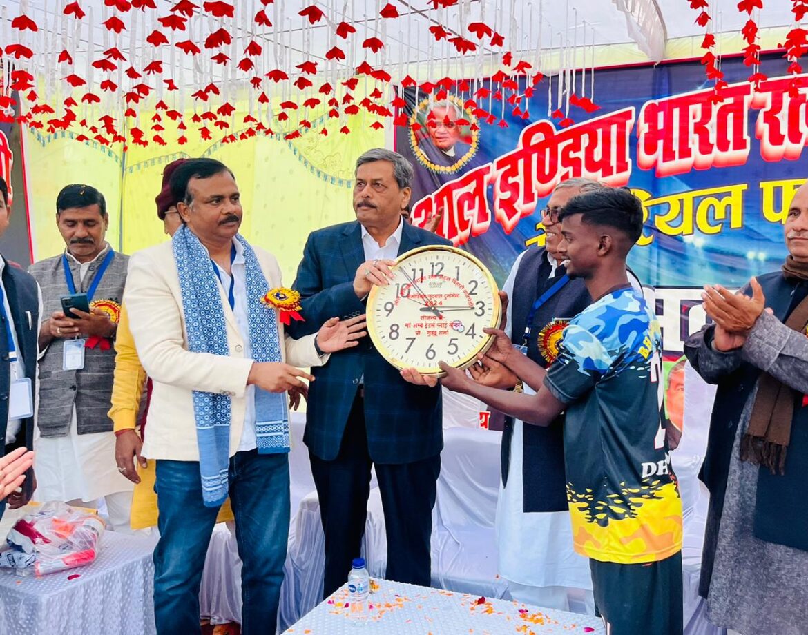 Ghazipur News: Jharkhand defeated Bihar in football