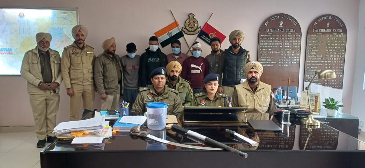 Used to come from UP to Punjab and commit loot, four arrested, sword, banka and other weapons recovered
