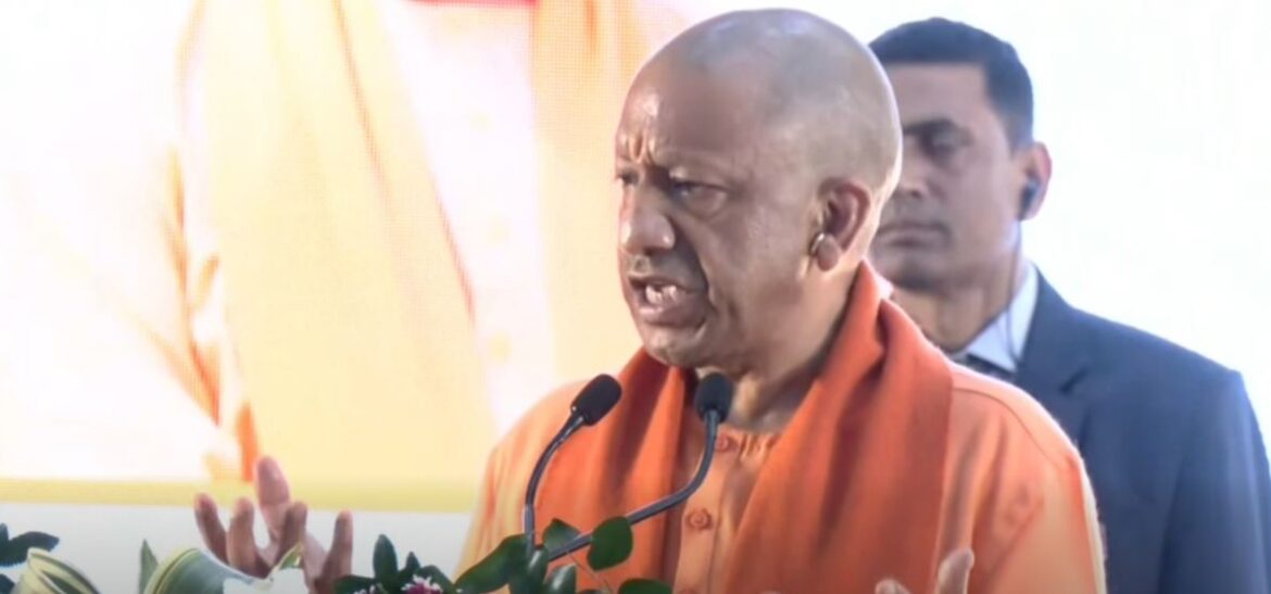 Bengal elections: Demand for Yogi Adityanath increased in Bengal elections, huge crowd gathered in rallies